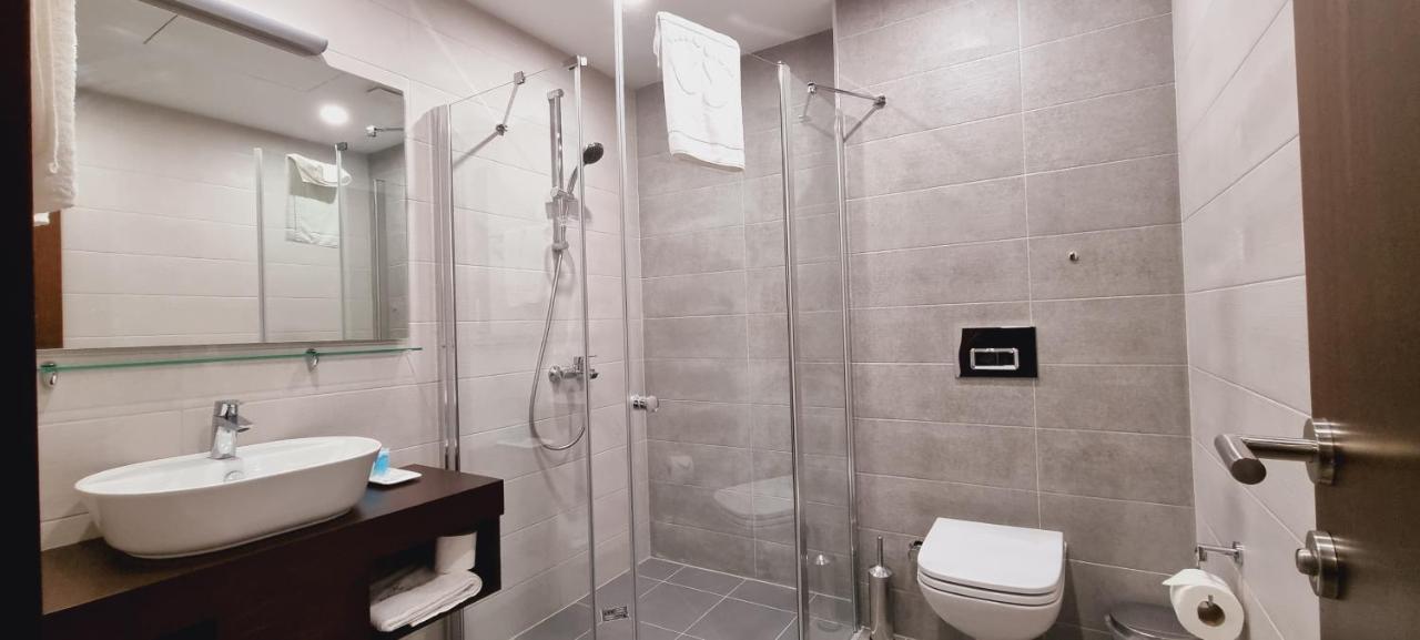 Hotel Salvador Batumi Eksteriør billede